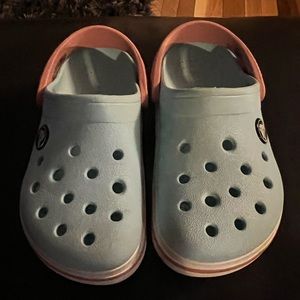 Little girls size 10 crocs
